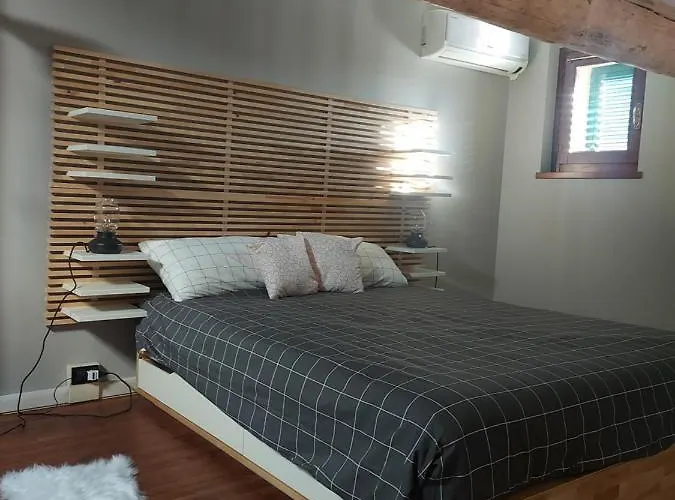 Loft Centro Storico * 사르니코